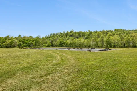 2461 Bodenham Rd