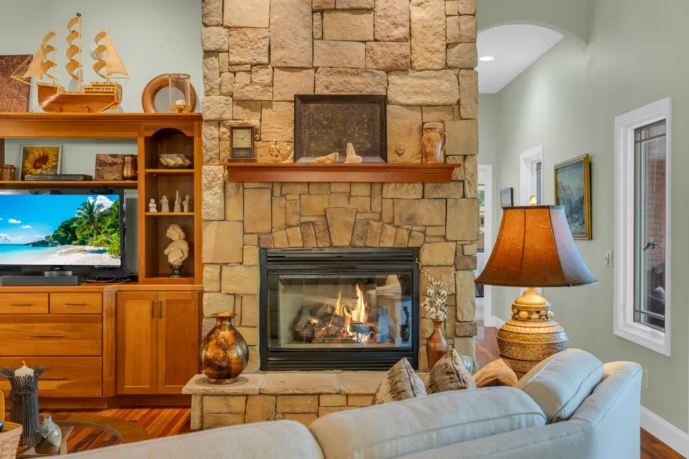 1005 Riverwatch Trce Sparta, TN 38583