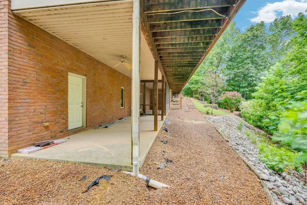 1005 Riverwatch Trce Sparta, TN 38583
