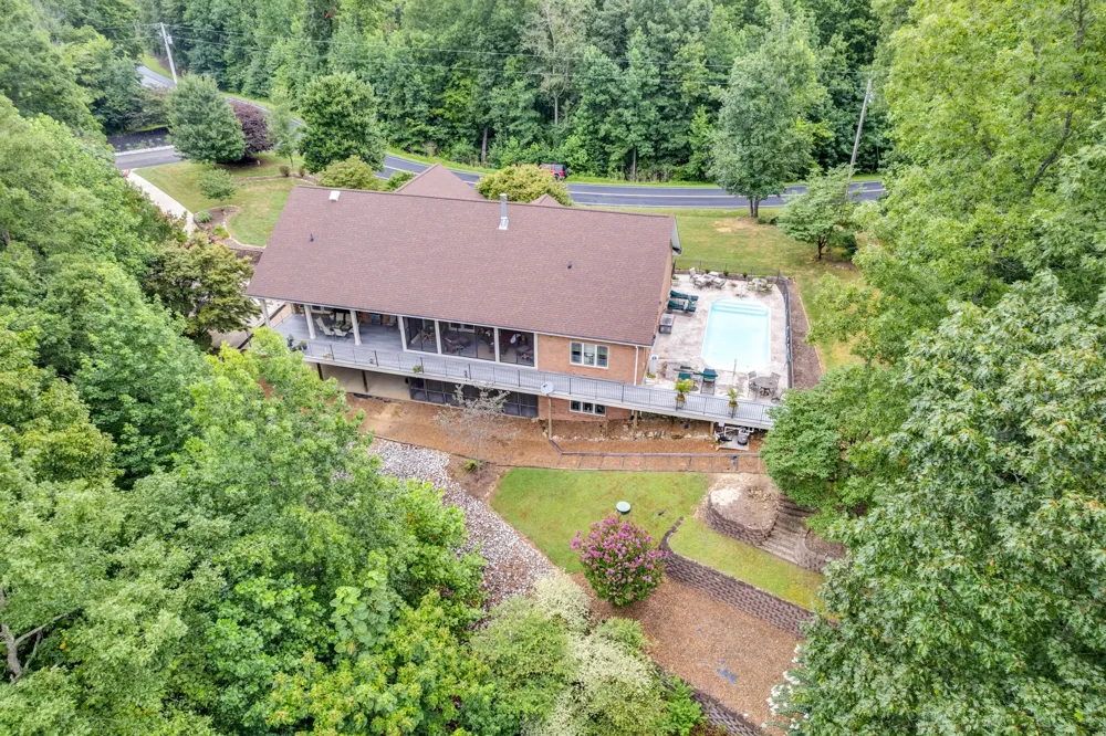 1005 Riverwatch Trce Sparta, TN 38583