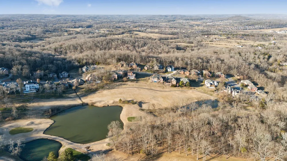 111 Spy Glass Way Hendersonville, TN 37075