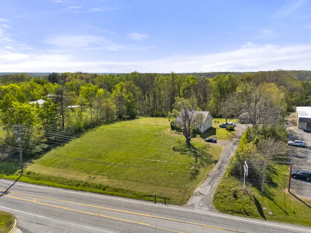 661 Highway 100 Centerville, TN 37033