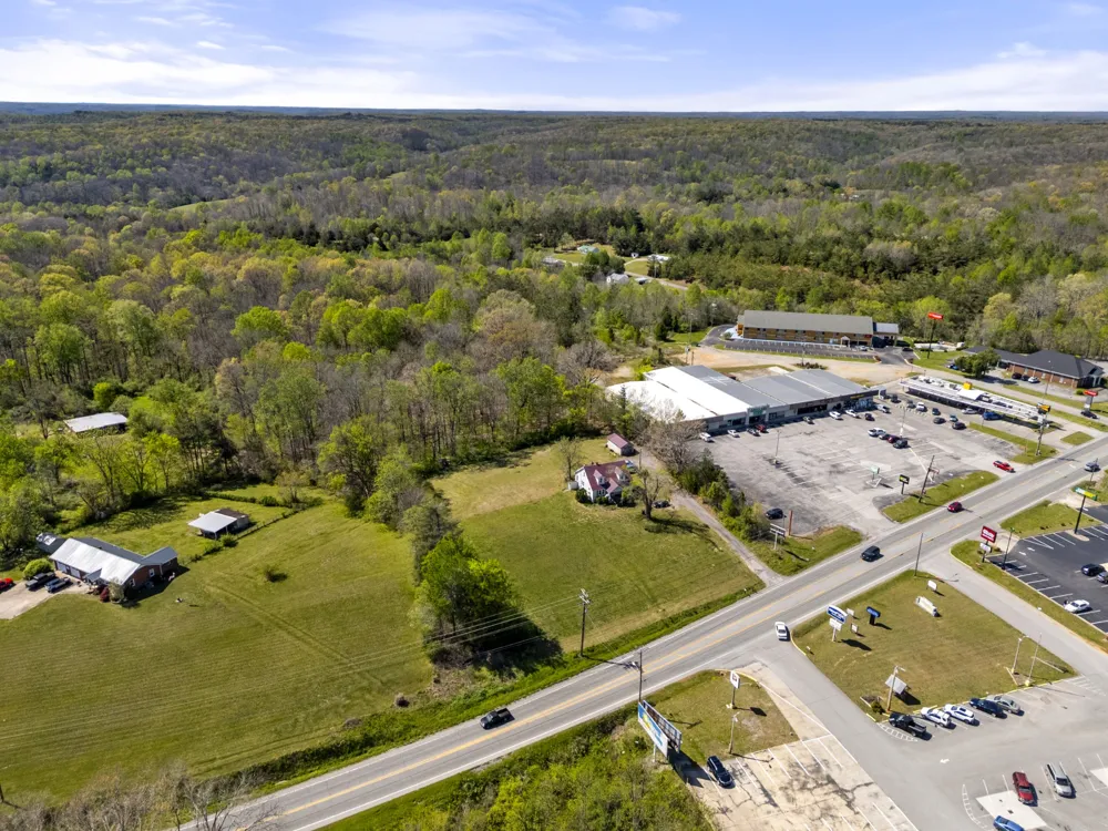 661 Highway 100 Centerville, TN 37033
