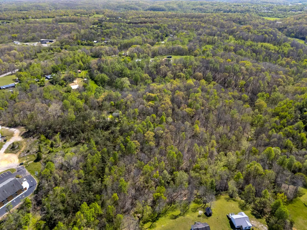 661 Highway 100 Centerville, TN 37033