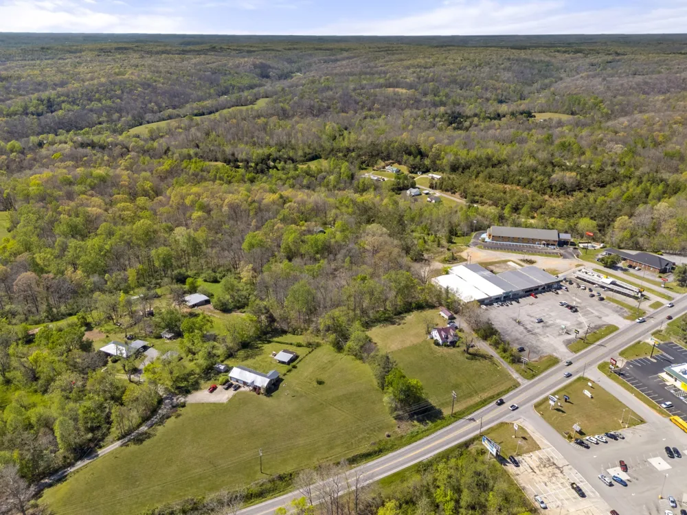 661 Highway 100 Centerville, TN 37033