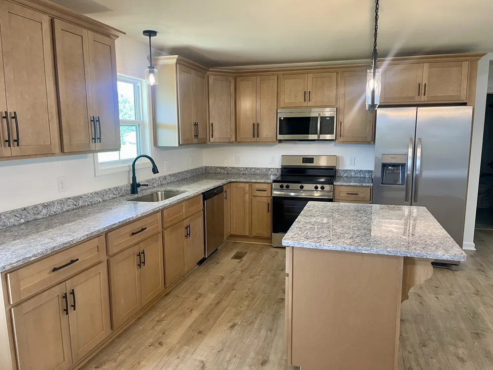 100 Donald Dr Lafayette, TN 37083