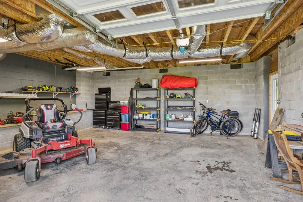 4341 Marlowe Rd Williamsport, TN 38487