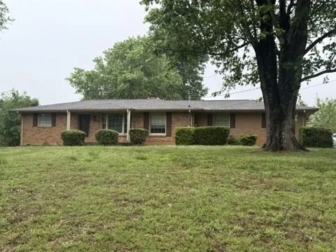 7643 Harper Rd