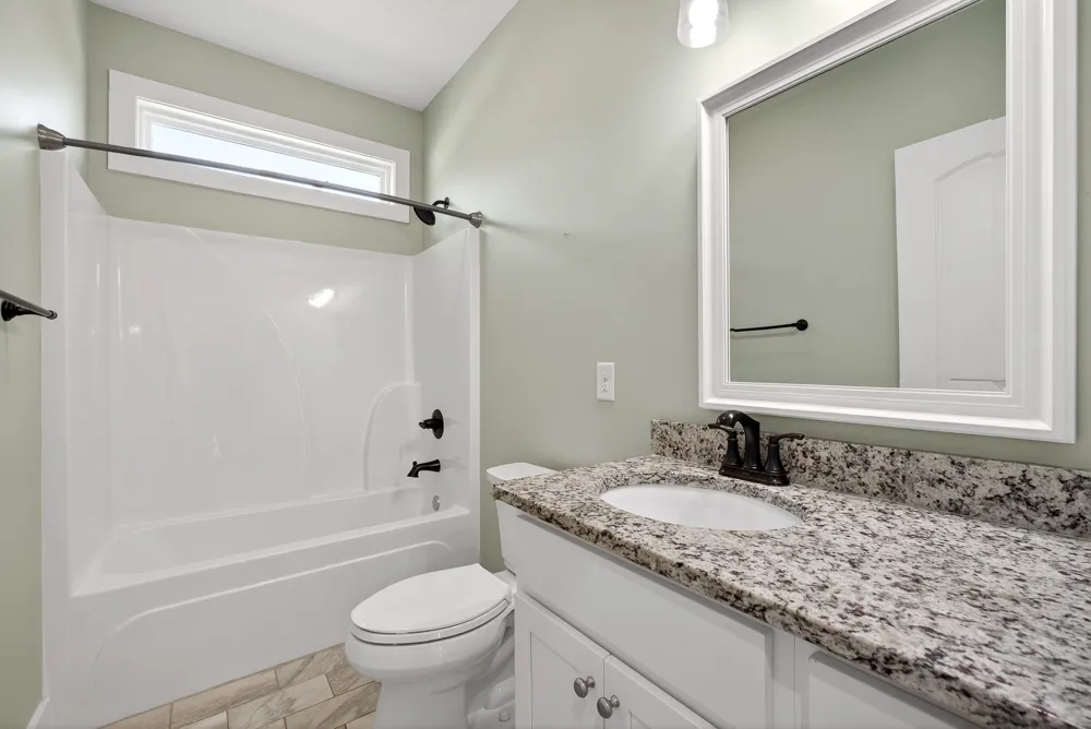 750 Honeysuckle Ln Sparta, TN 38583