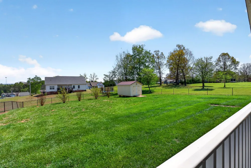 750 Honeysuckle Ln Sparta, TN 38583