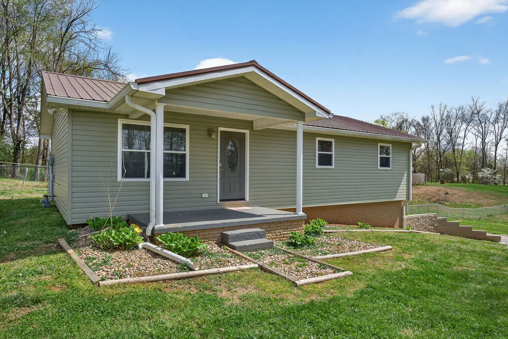 435 Heather Dr Sparta, TN 38583