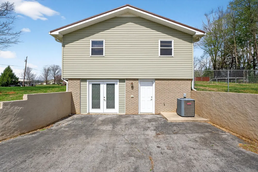 435 Heather Dr Sparta, TN 38583