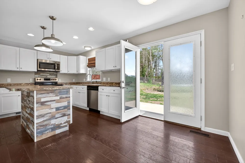 435 Heather Dr Sparta, TN 38583
