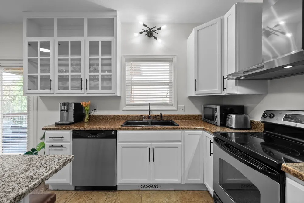 3734 Tradewinds Ter Clarksville, TN 37040