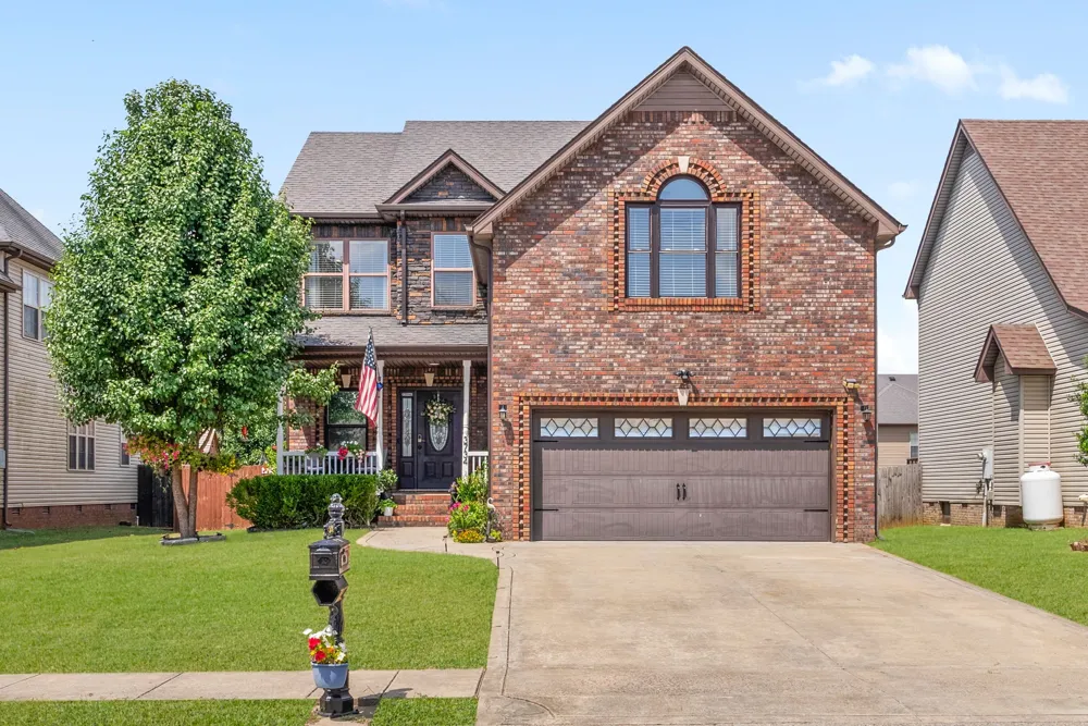 3734 Tradewinds Ter Clarksville, TN 37040