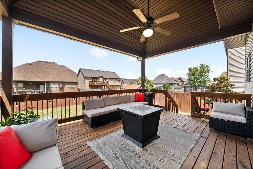 3734 Tradewinds Ter Clarksville, TN 37040
