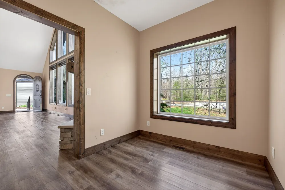 31 Reeves Pl Monterey, TN 38574