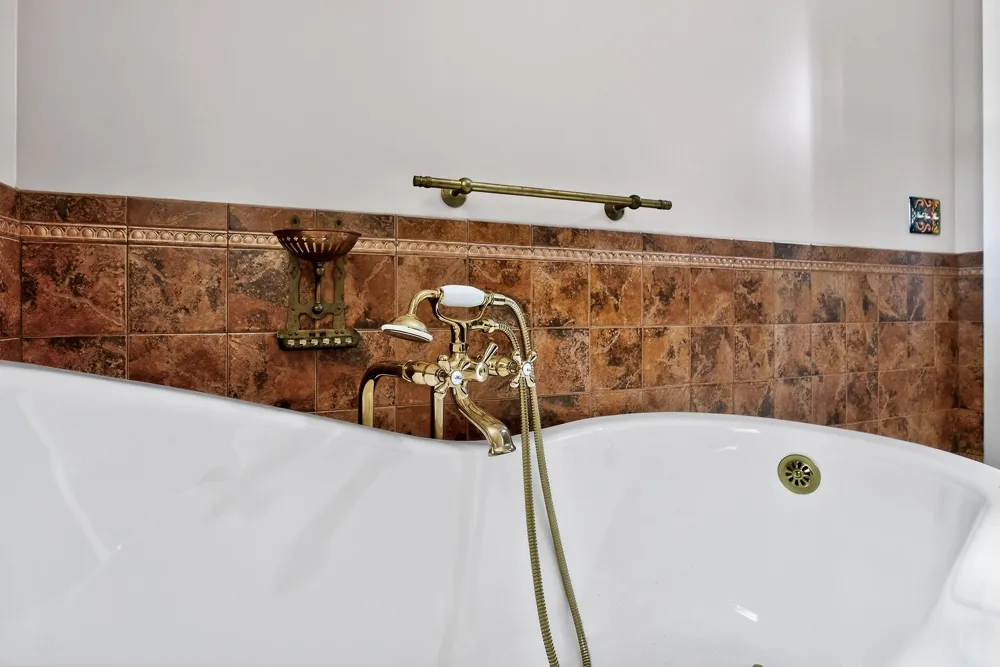 31 Reeves Pl Monterey, TN 38574