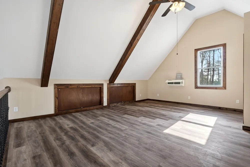 31 Reeves Pl Monterey, TN 38574