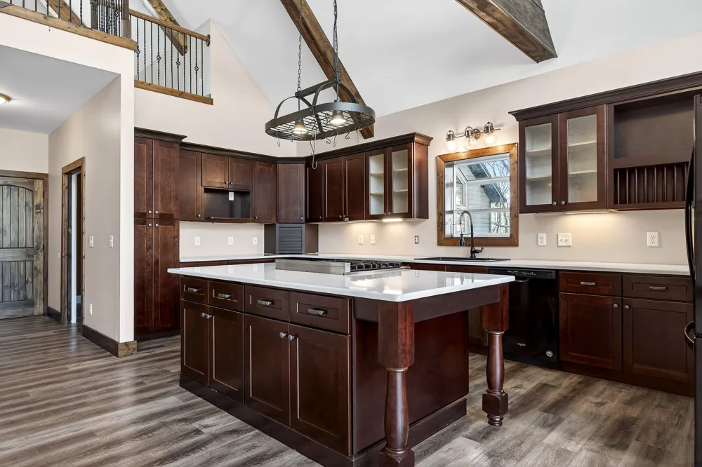 31 Reeves Pl Monterey, TN 38574