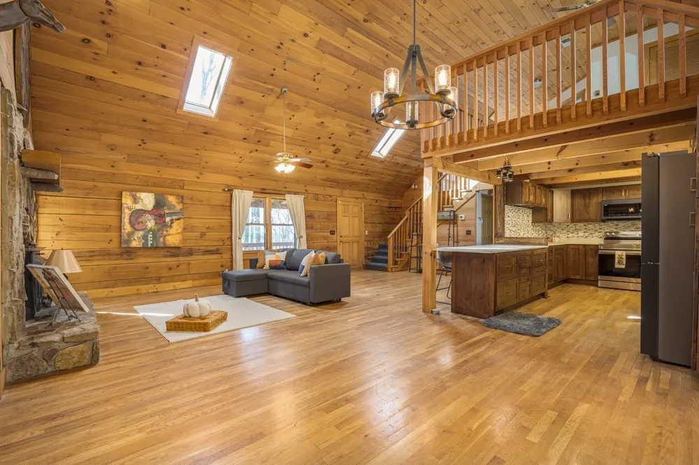 1762 Burke Hollow Rd Nolensville, TN 37135