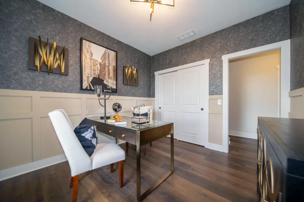 9382 Michigan Drive Crown Point, IN 46307