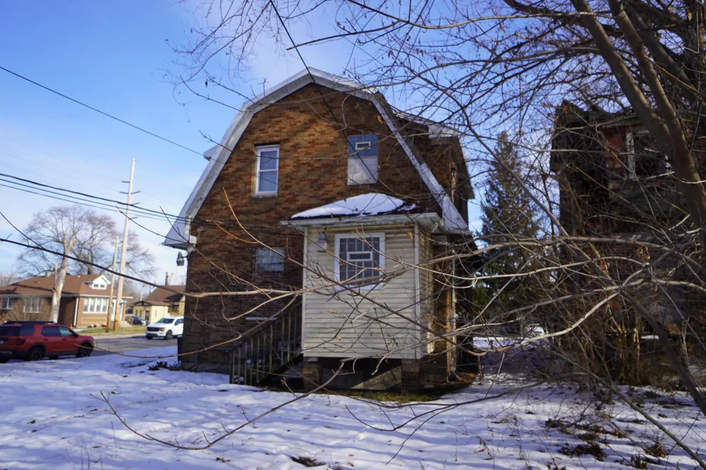 5425 Melton Road Gary, IN 46403