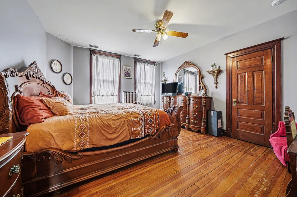 616 C STREET La Porte, IN 46350