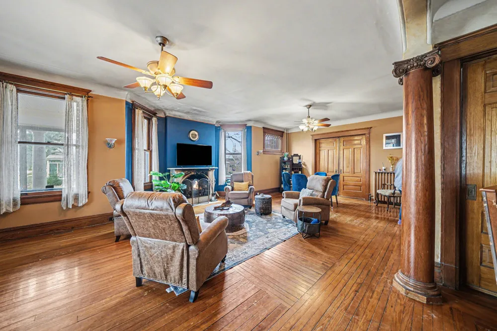616 C STREET La Porte, IN 46350