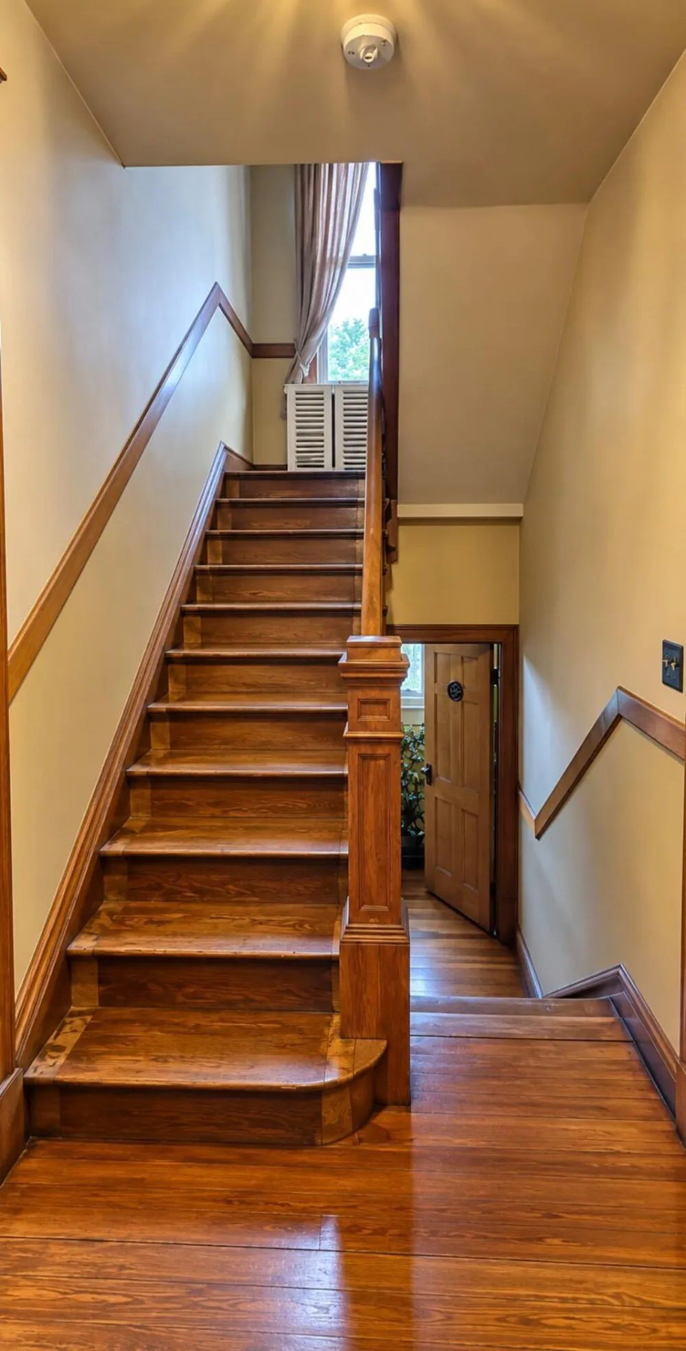 616 C STREET La Porte, IN 46350