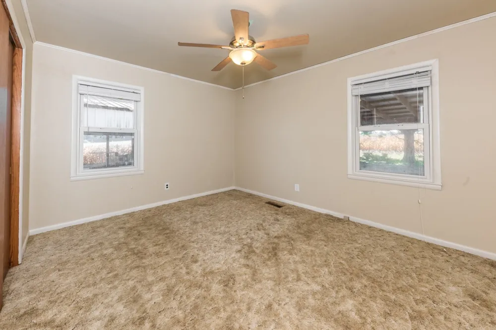 1318 Vise Loop Decaturville, TN 38329