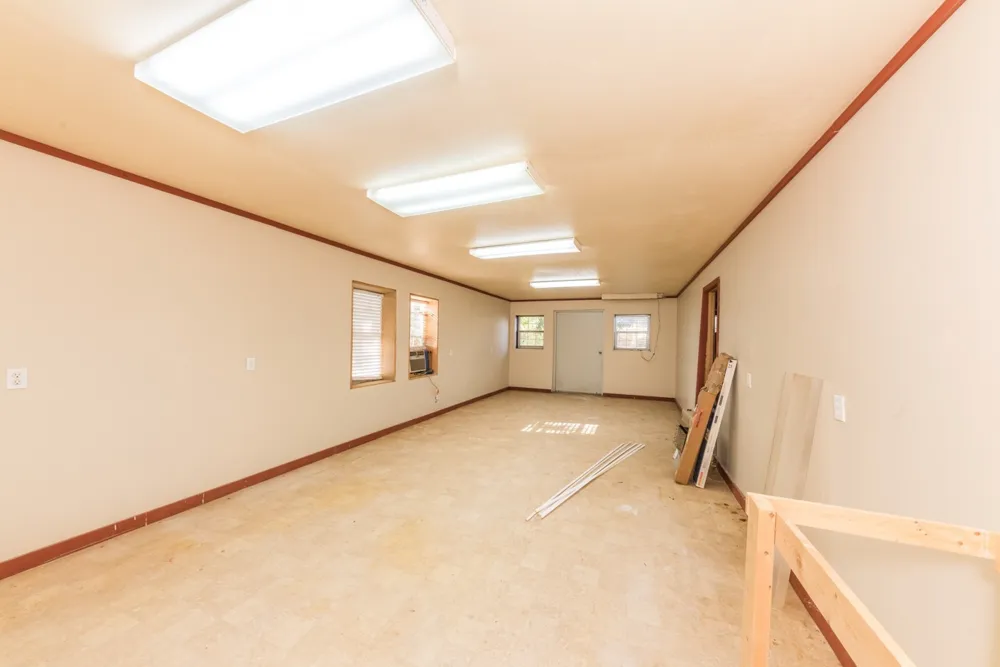 1318 Vise Loop Decaturville, TN 38329