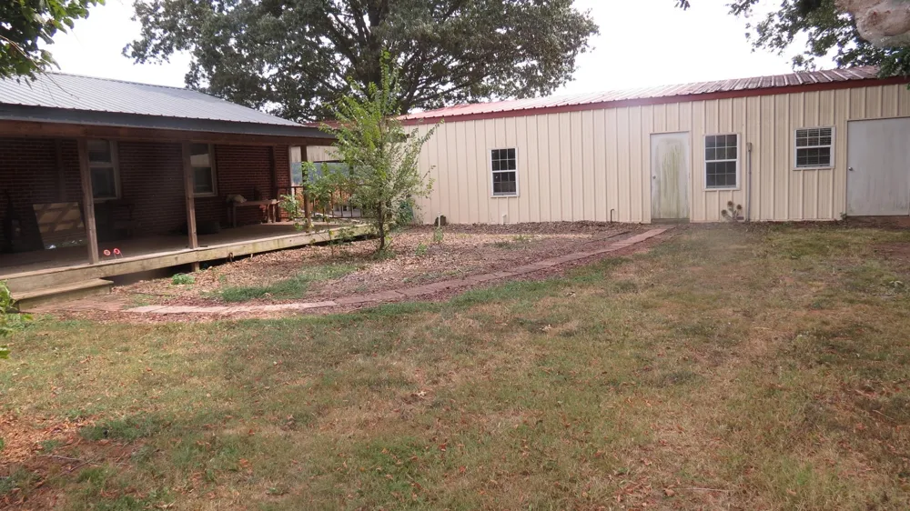 1318 Vise Loop Decaturville, TN 38329