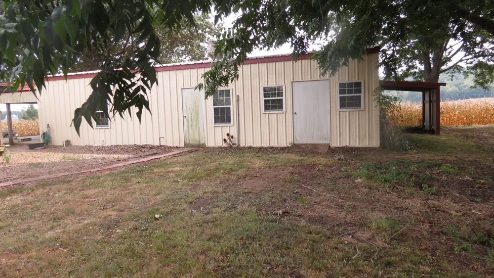 1318 Vise Loop Decaturville, TN 38329