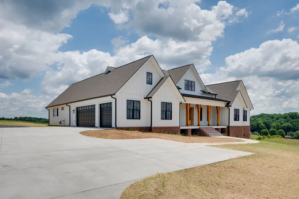 1501 Spencer Mill Rd Burns, TN 37029