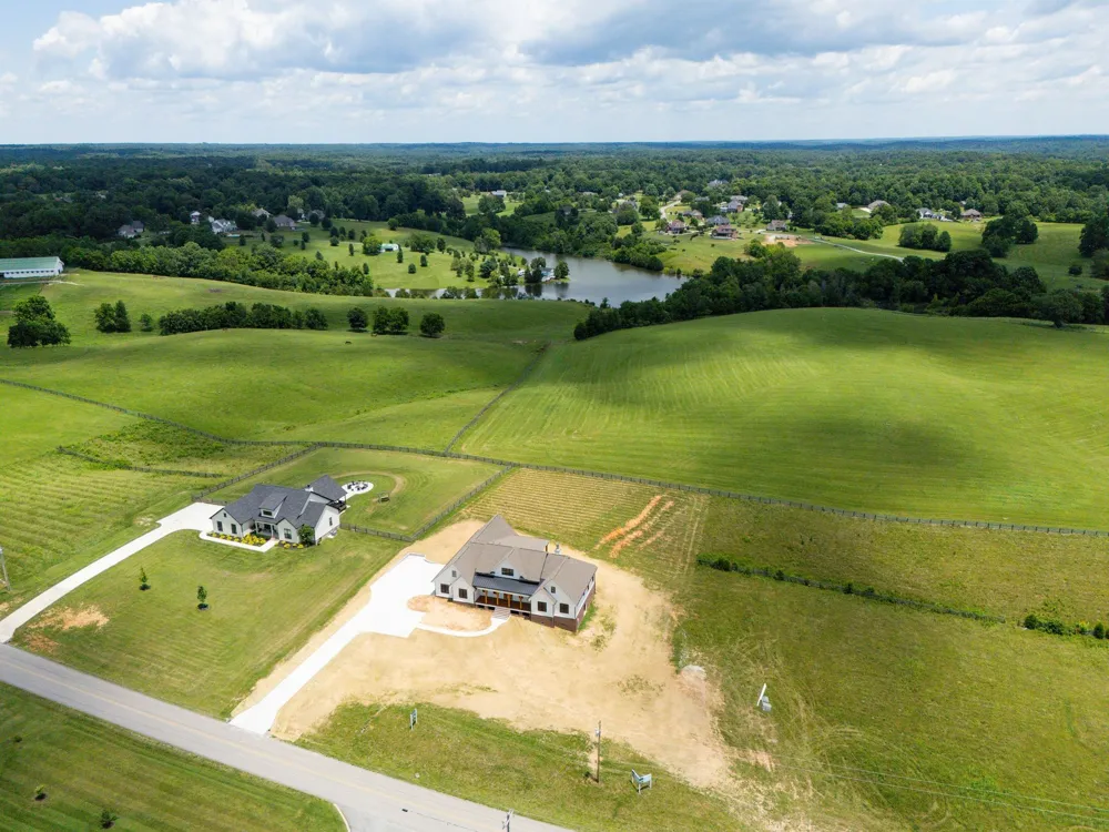 1501 Spencer Mill Rd Burns, TN 37029