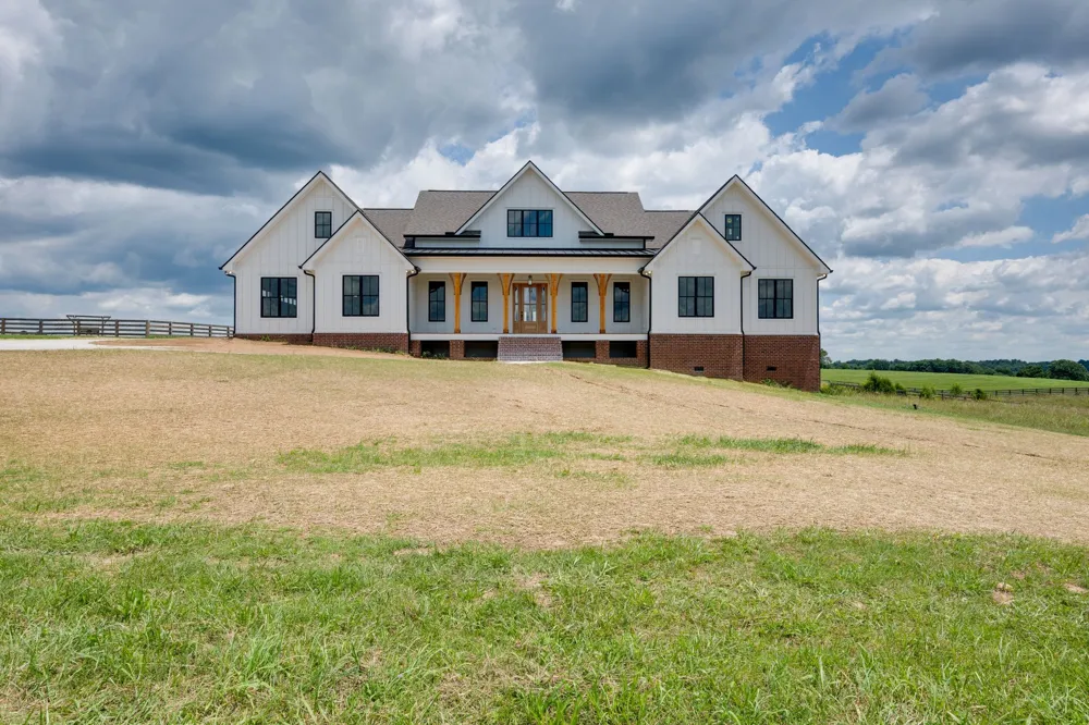 1501 Spencer Mill Rd Burns, TN 37029