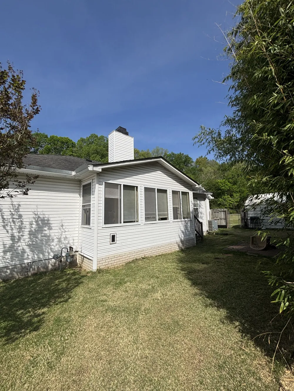 206 Dreaden St Waverly, TN 37185