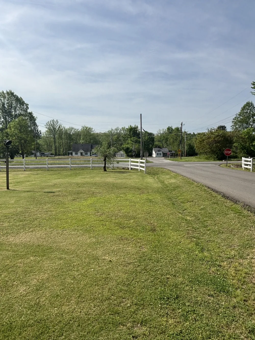 206 Dreaden St Waverly, TN 37185