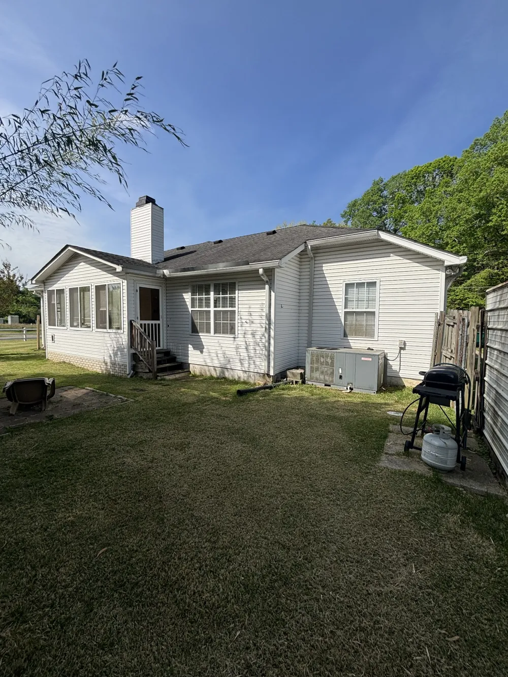206 Dreaden St Waverly, TN 37185