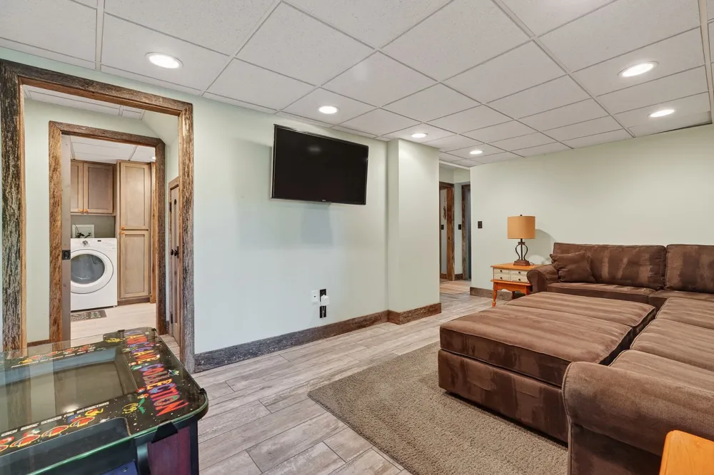 1097 Floating Mill Village Road Silver Point, TN 38582