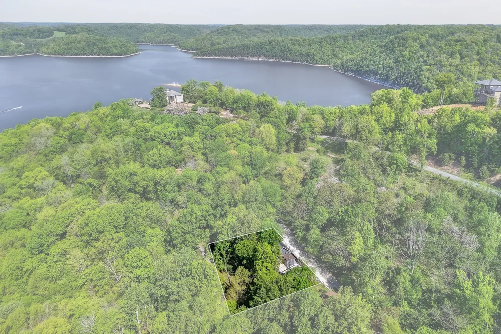 1097 Floating Mill Village Road Silver Point, TN 38582