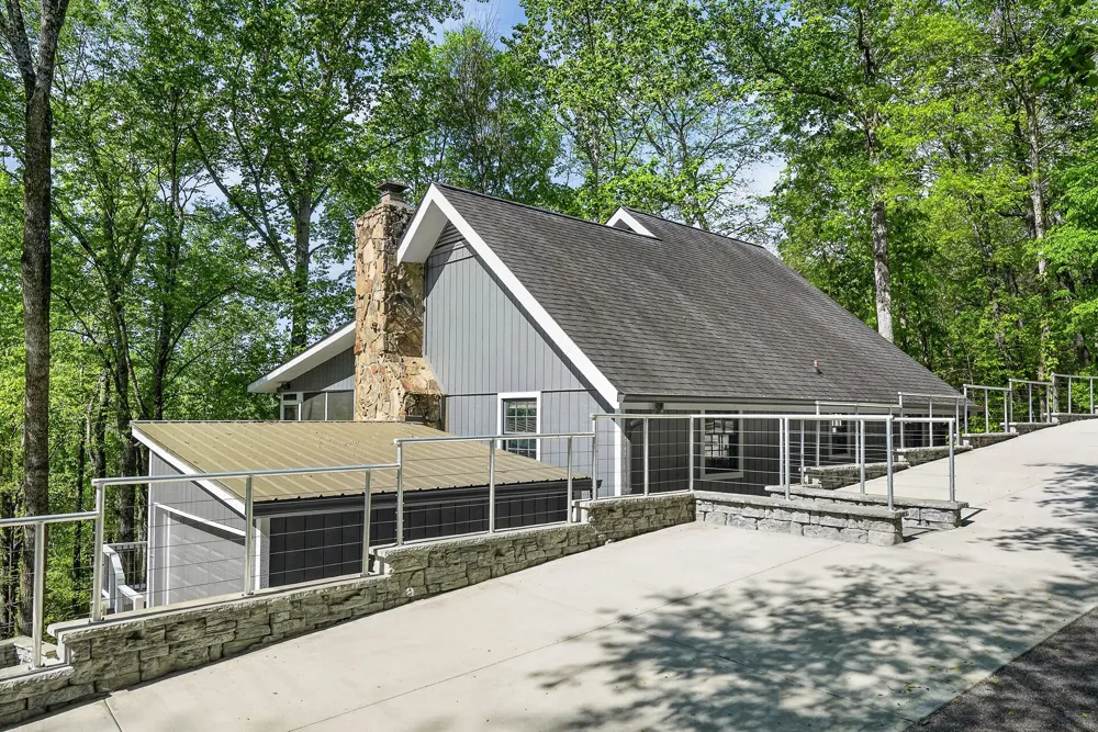 1097 Floating Mill Village Road Silver Point, TN 38582