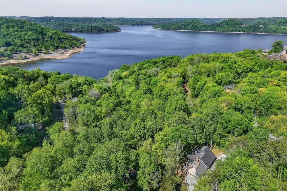 1097 Floating Mill Village Road Silver Point, TN 38582