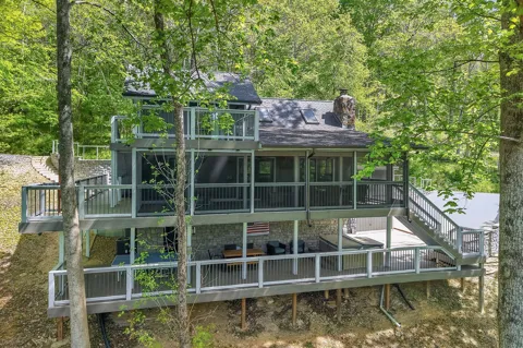 1097 Floating Mill Village Road