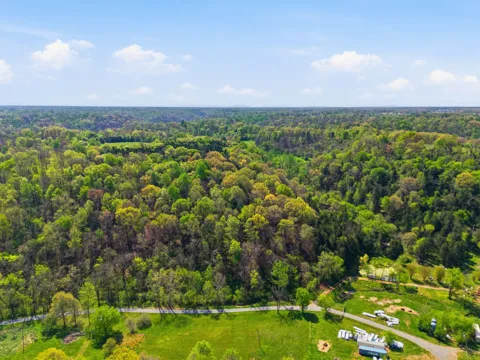 66 Thompson Hollow Rd
