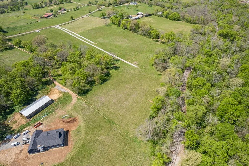 4 Old Zion Rd Columbia, TN 38401