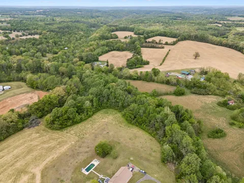 1059 Old Railroad Bed Rd