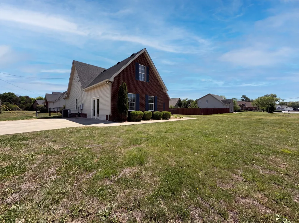 425 Long Creek Dr Christiana, TN 37037