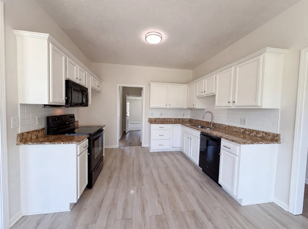 425 Long Creek Dr Christiana, TN 37037
